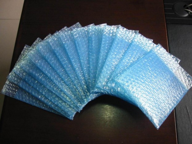 Túi Xốp Hơi Màu Xanh